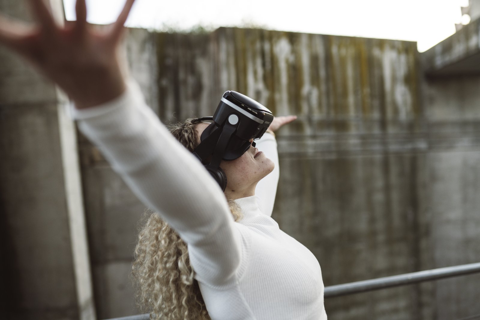 Technologie AR i VR w modzie - nowe technologie w modellingu 17 fash3