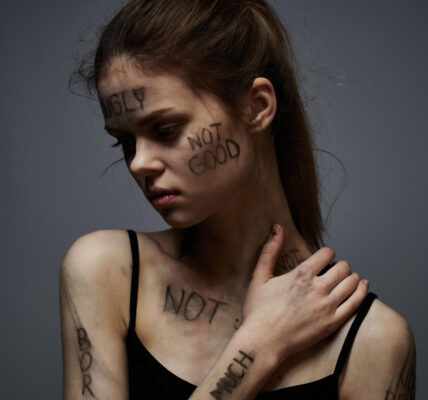 Jak radzić sobie z hejtem w modelingu - psychologiczne aspekty i strategie 5 Jak radzić sobie z hejtem w modelingu